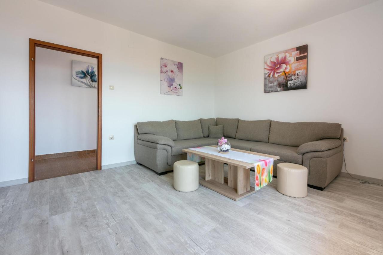 Apartments Melita Dramalj Zewnętrze zdjęcie